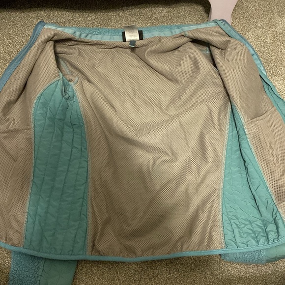 Patagonia zippered jacket - Picture 6 of 6